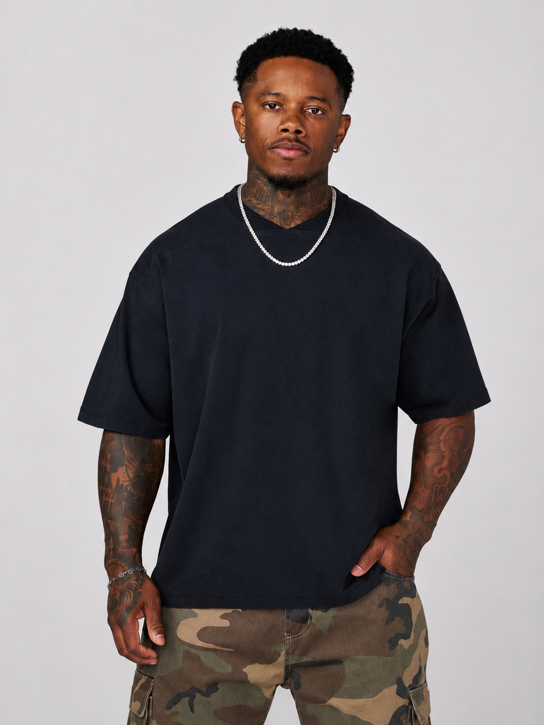 Camiseta V-Neck YoungLA