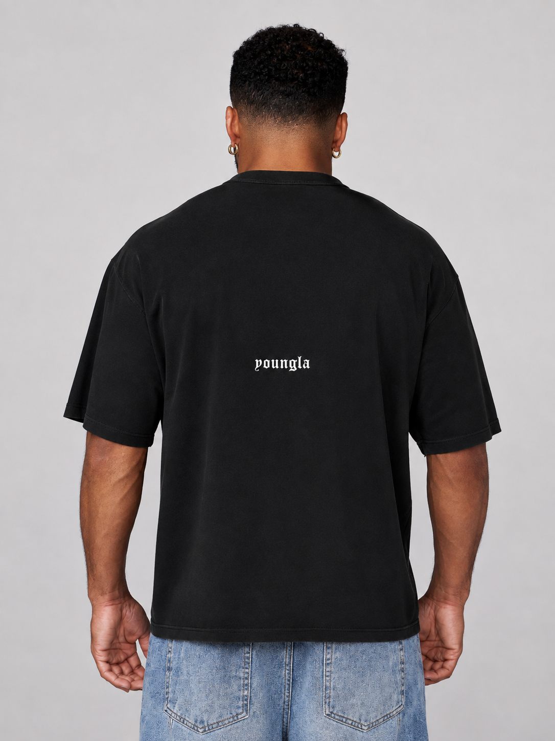 Camiseta V-Neck YoungLA